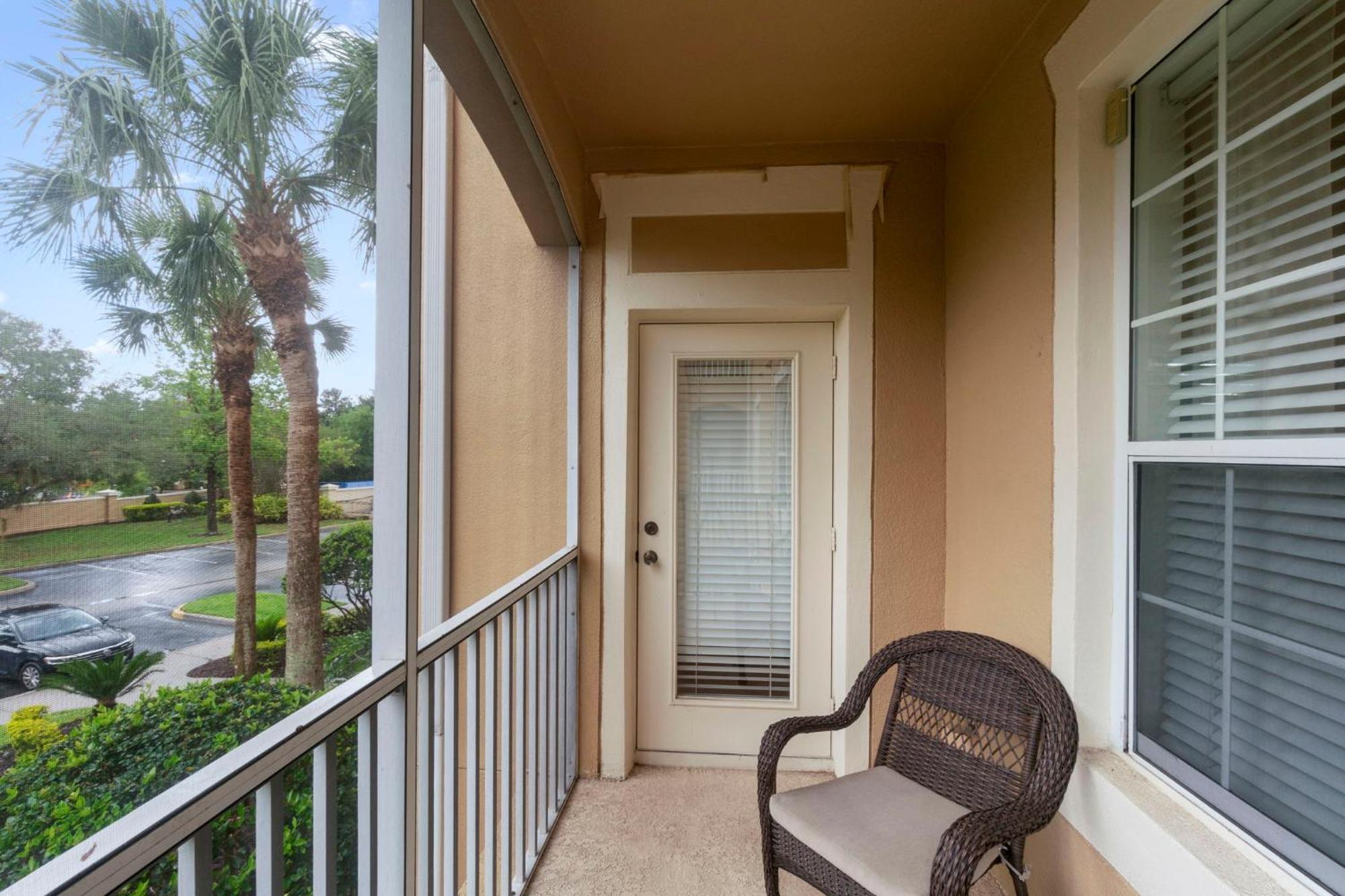 Luxury 3 Bed Condo Near Disney With Resort Pool! *